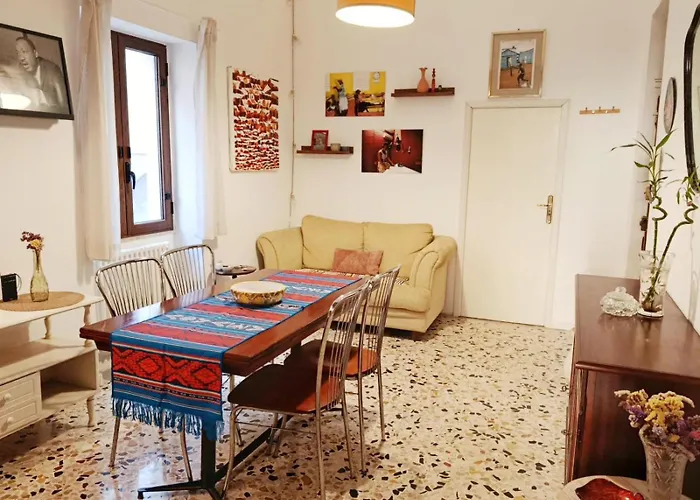 La Casa Nei Mondi